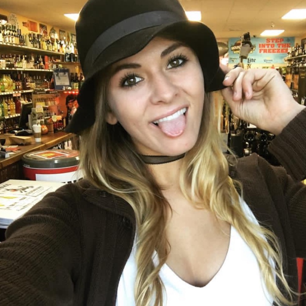 Meet your Posher, Sierra